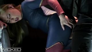 WickedParodies – Supergirl Seduces Braniac Into Anal Sex
