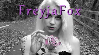 Spider Gwen Clean Up (Freyja Fox)